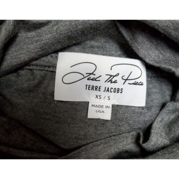 Feel The Piece Terre Jacobs Rayon Thumb Hole Top XS/S NWOT - Picture 4 of 6